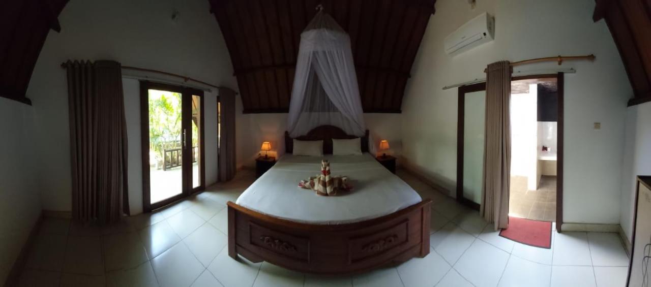 Balengku Dua Apartment Gili Air Exterior photo