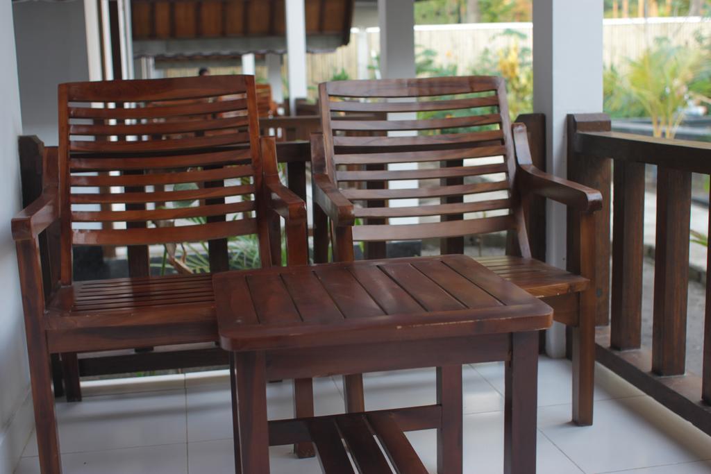 Balengku Dua Apartment Gili Air Exterior photo